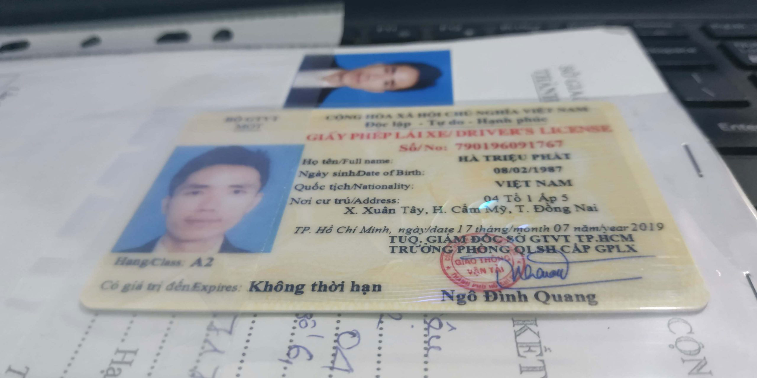 Phân biệt GPLX thật giả